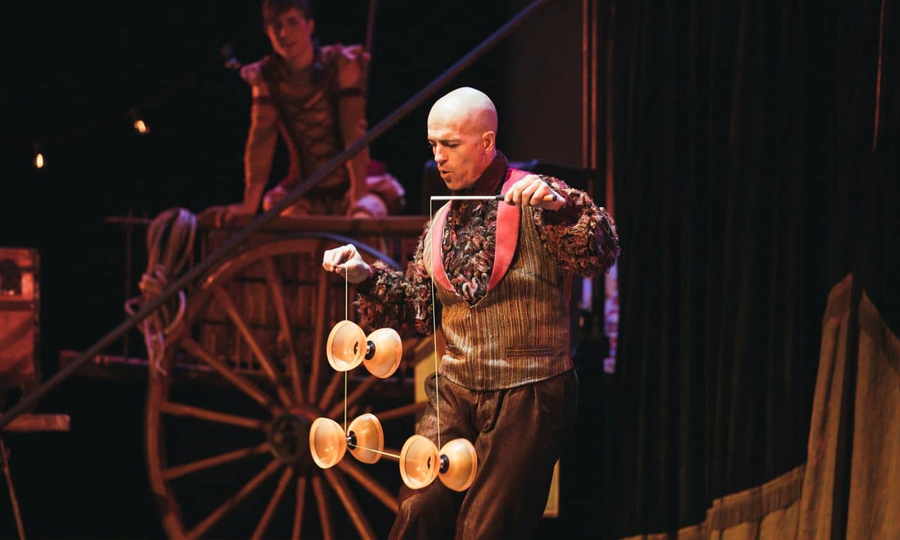 Una navidad de Circo con Escalante