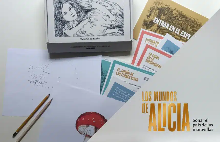 ¡Madriguera abajo! Un juego de cartas para descubrir "Los mundos de Alicia" en familia
